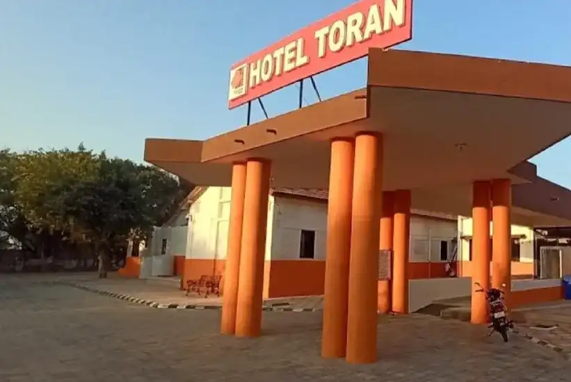 Toran Hotel, Dwarka